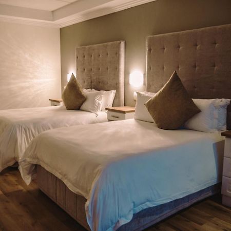 Herms Restaurant & Boutique Hotel Port Elizabeth Bagian luar foto