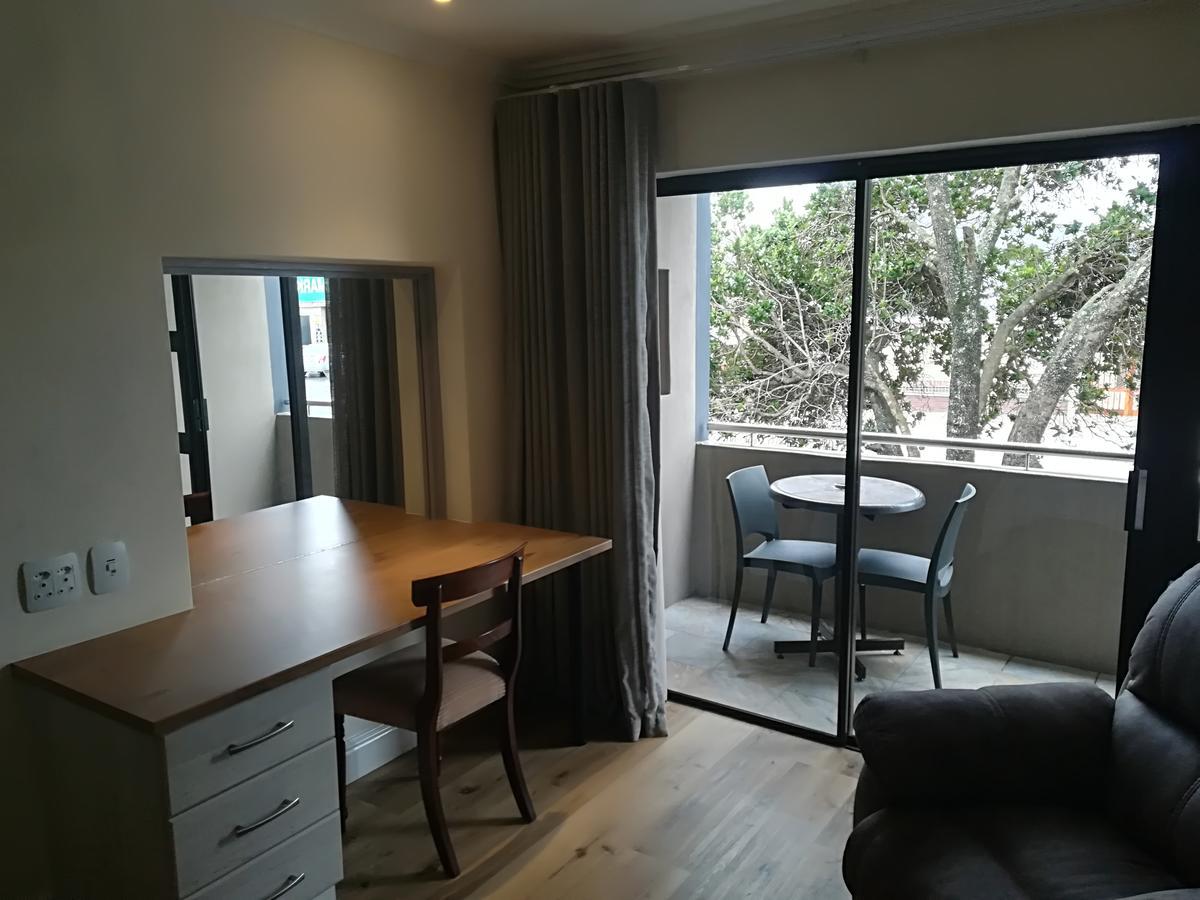 Herms Restaurant & Boutique Hotel Port Elizabeth Bagian luar foto