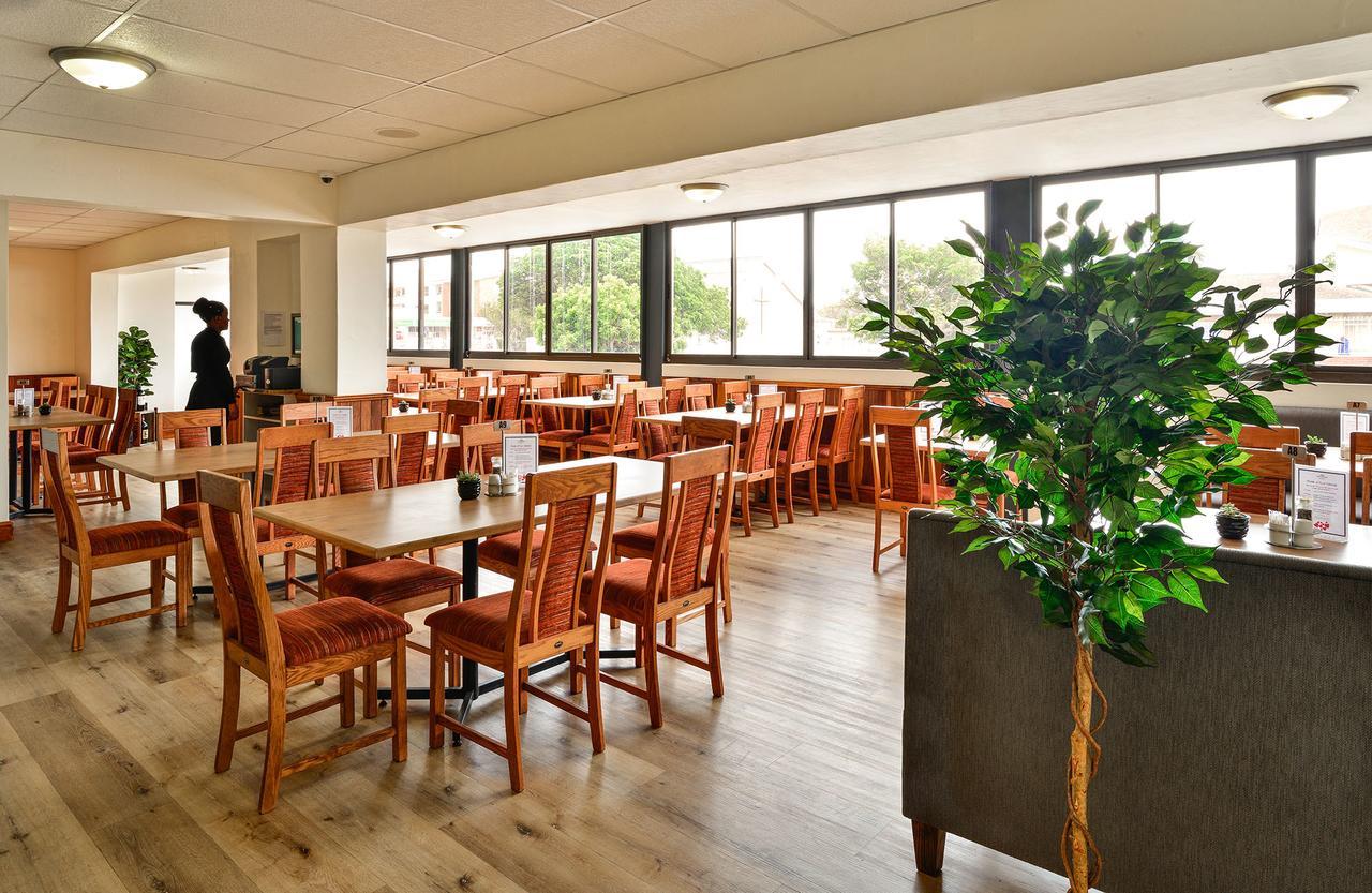Herms Restaurant & Boutique Hotel Port Elizabeth Bagian luar foto